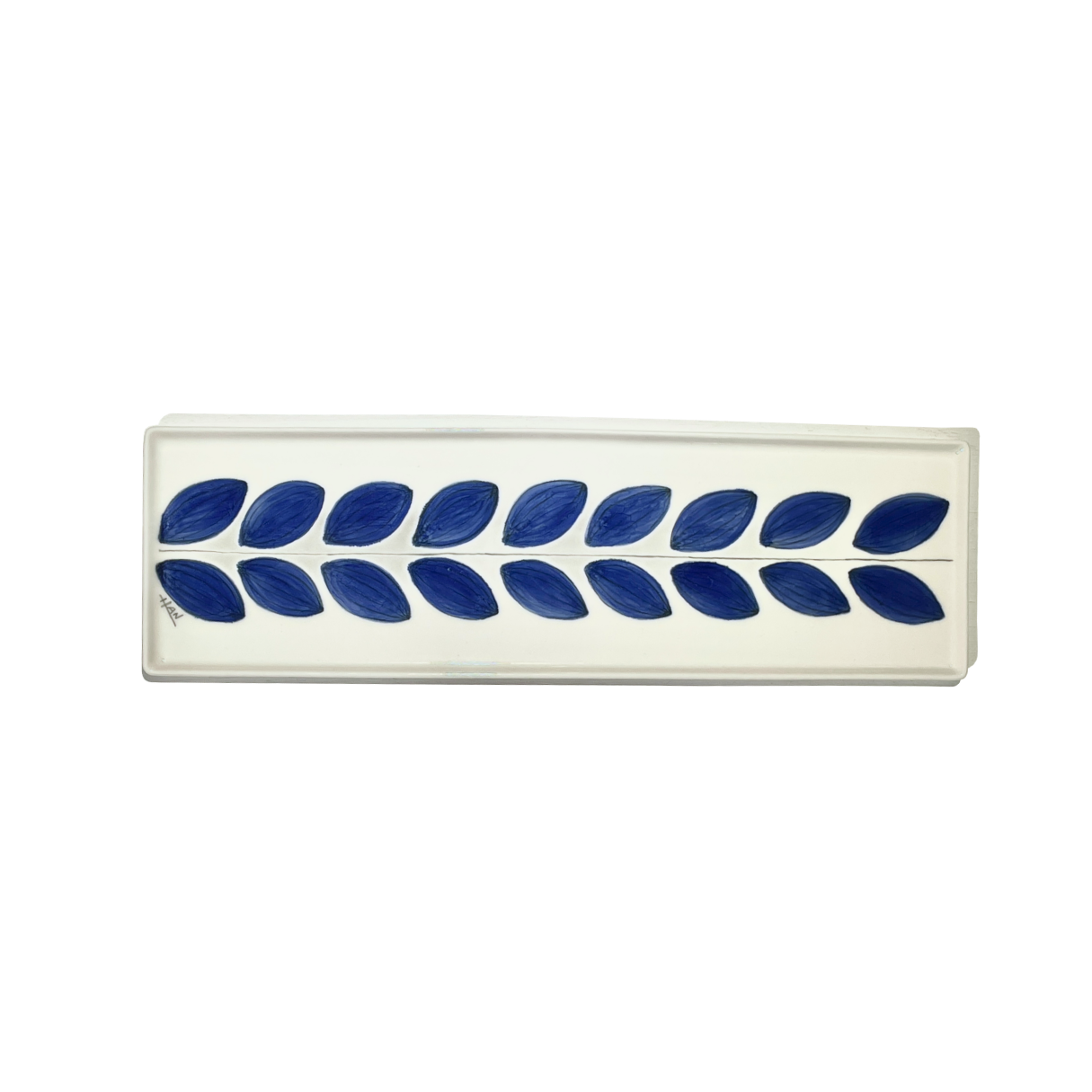 Long tray